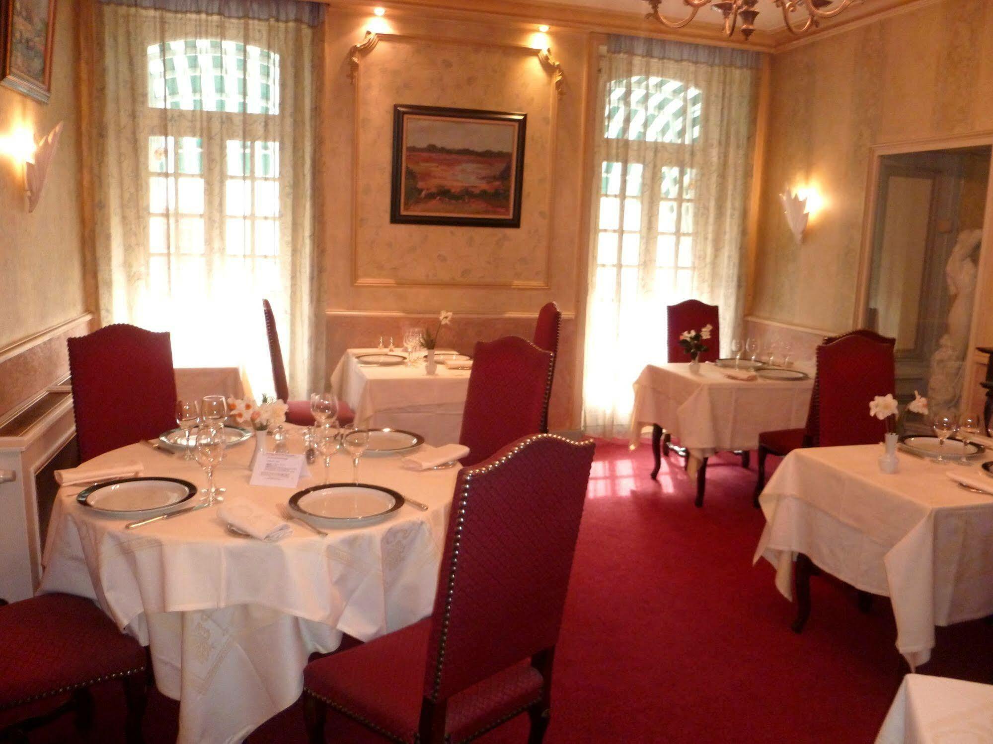 Le Relais De La Rance - Chambres D'Hotes Quédillac Εξωτερικό φωτογραφία